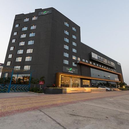 The Fern Residency, Jamnagar Hotel Kültér fotó