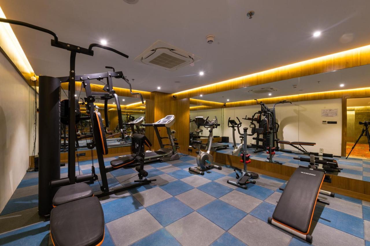 The Fern Residency, Jamnagar Hotel Kültér fotó